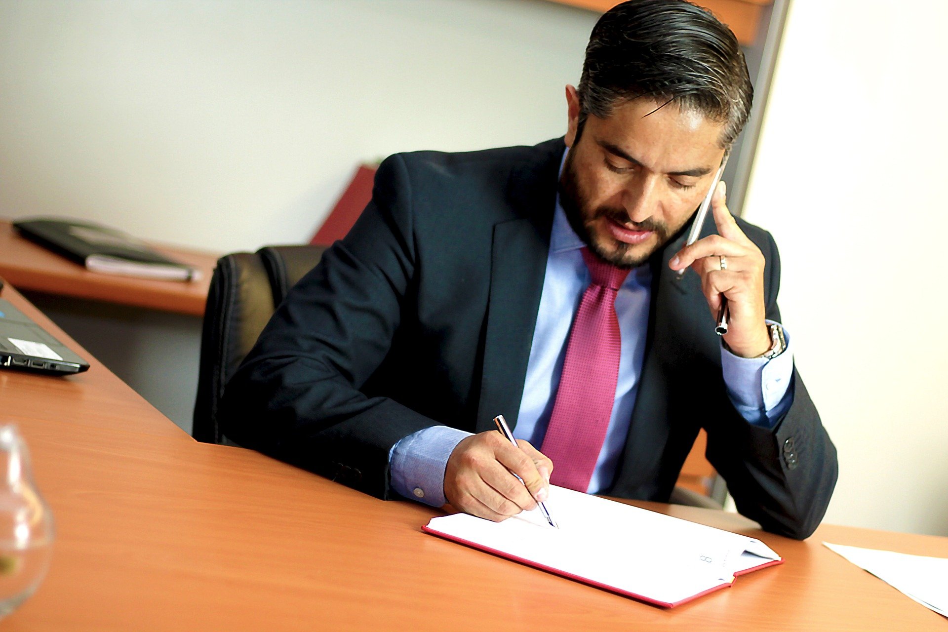 À quoi sert un avocat en droit commercial ?